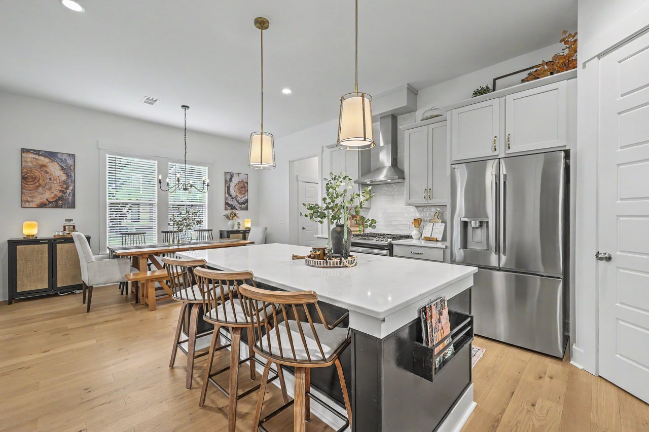 Open kitchen and dining